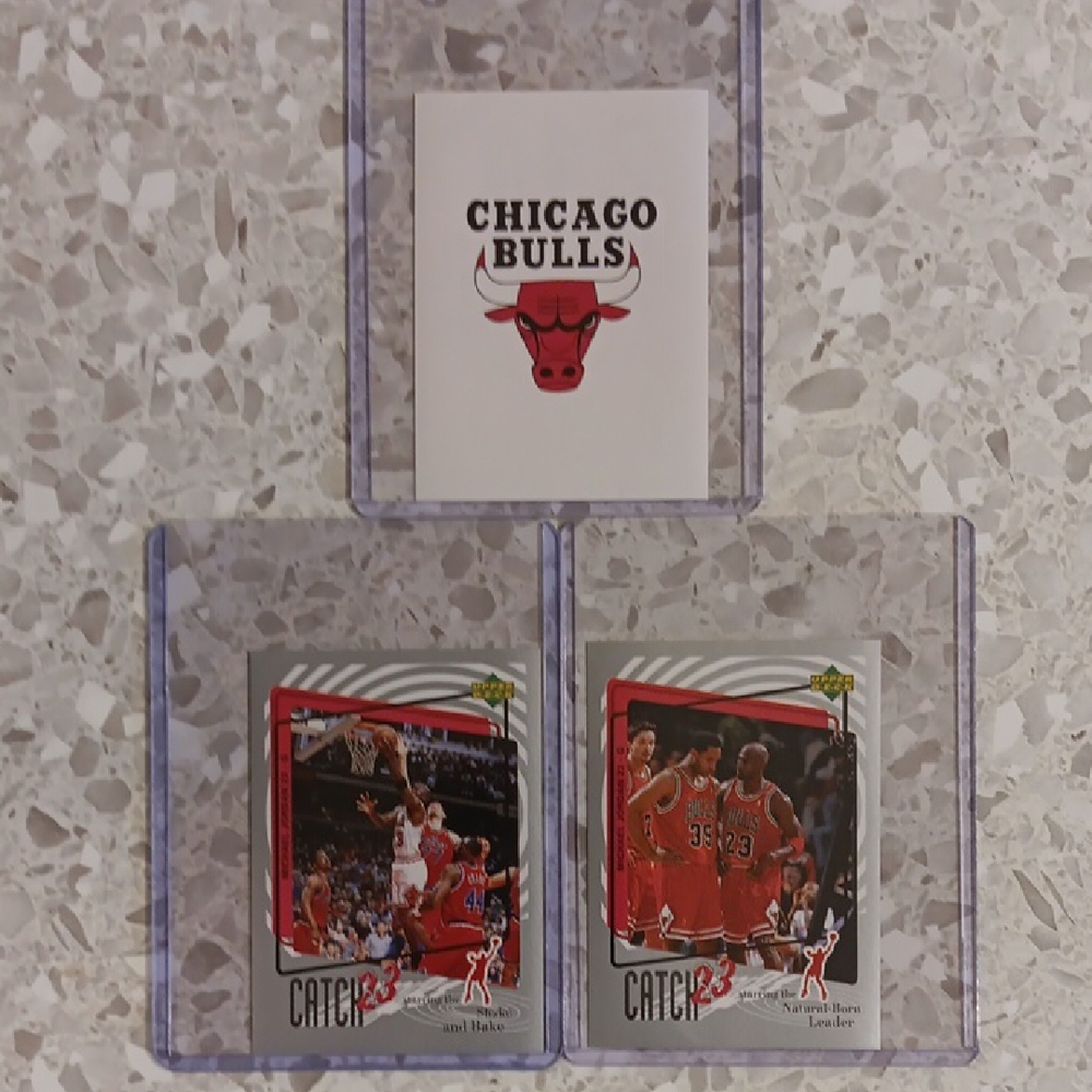 Chicago Bulls Trading Cards 3 Pack.. (Mini Cards). Upper Deck 1997